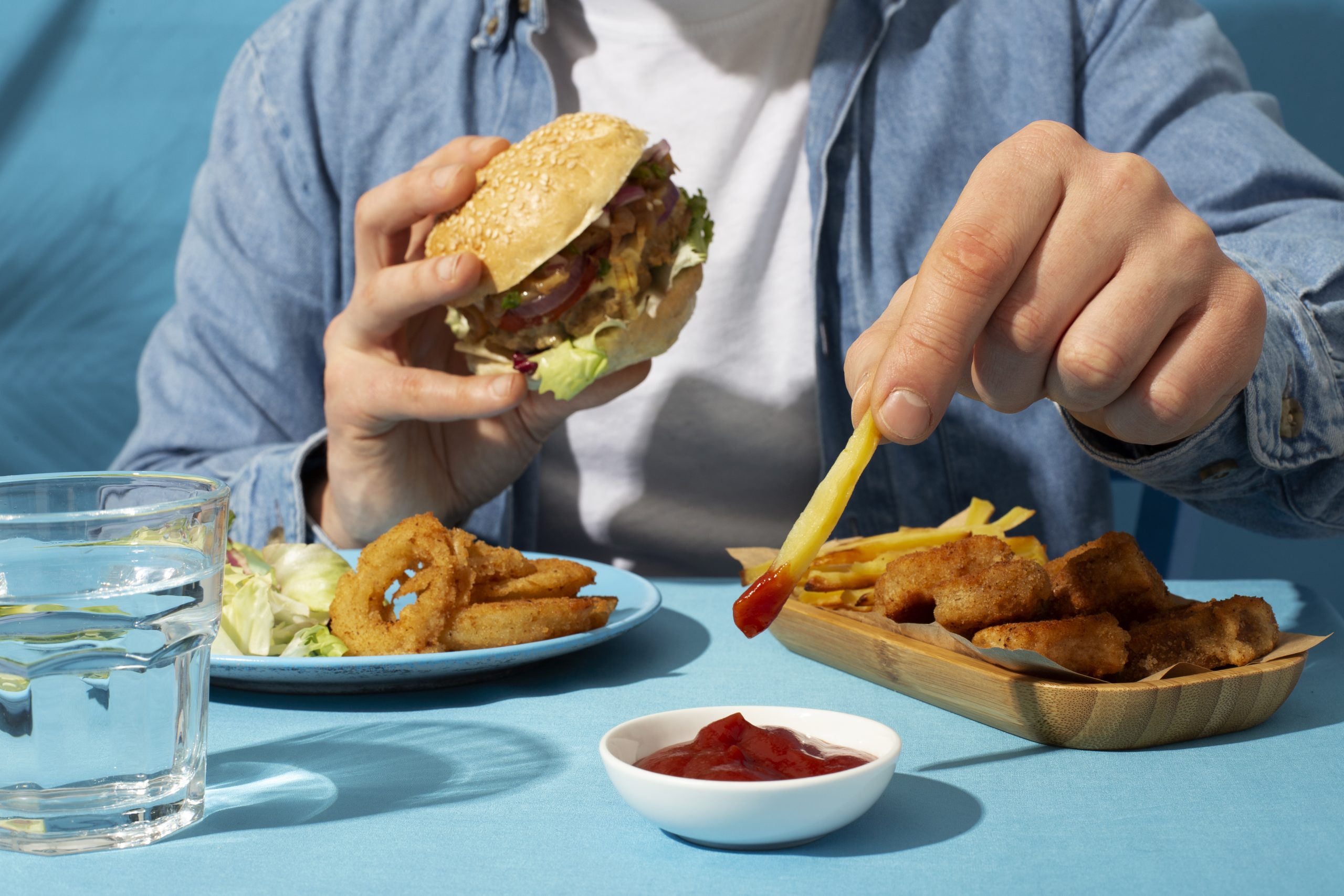 Close-up of a fast food meal that can undo the benefits of fasting